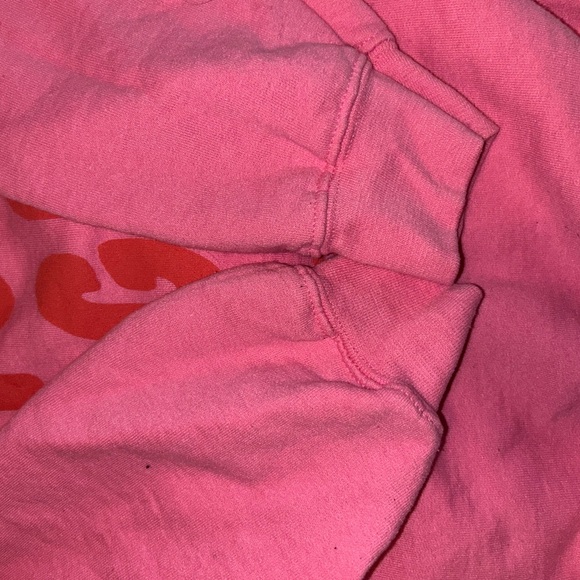 Gildan pink hoodie with design on back - Picture 3 of 4
